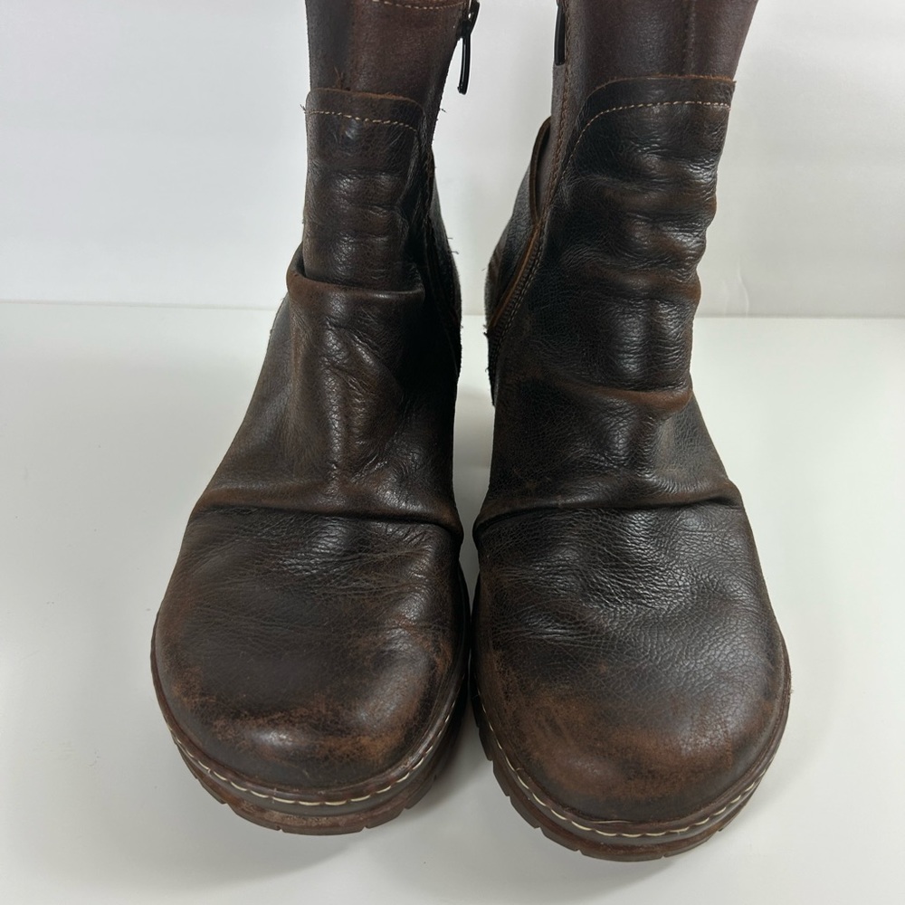 The Art Company Women Brown Leather Ankle Booties, Style 516 - Picture 2 of 14